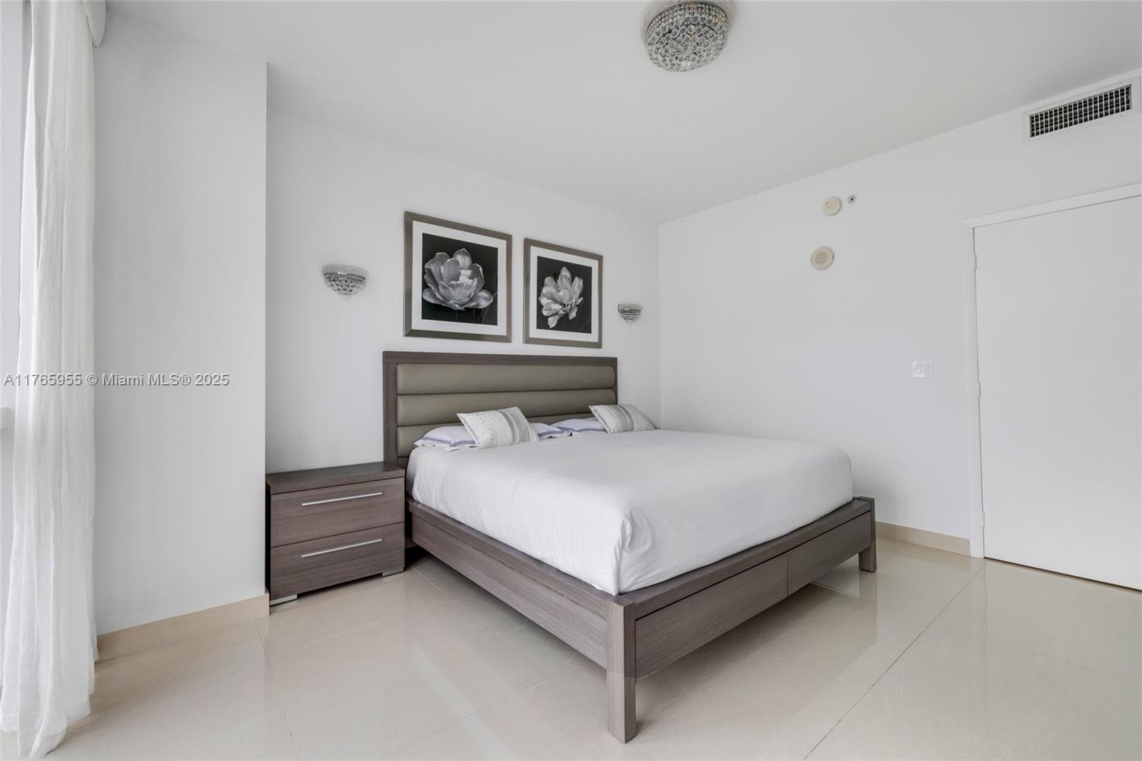 18201 Collins Ave # 902, Sunny Isles Beach FL 33160 — 27