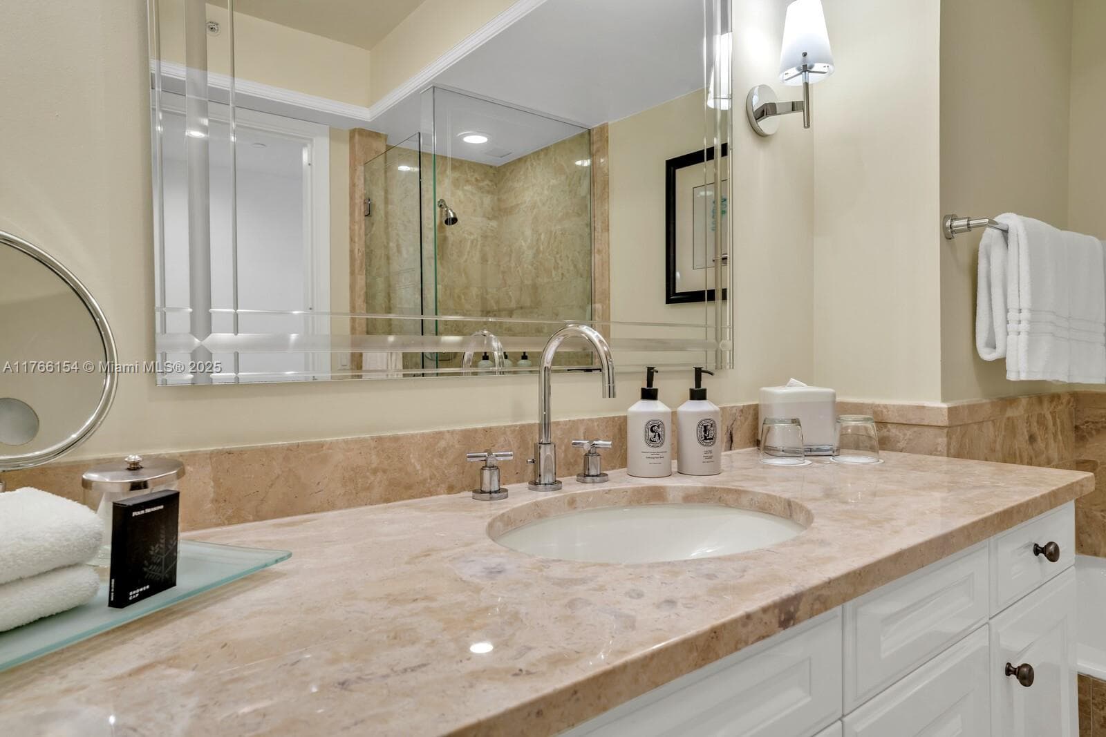 1435 Brickell Ave # 3607, Miami FL 33131 — 22