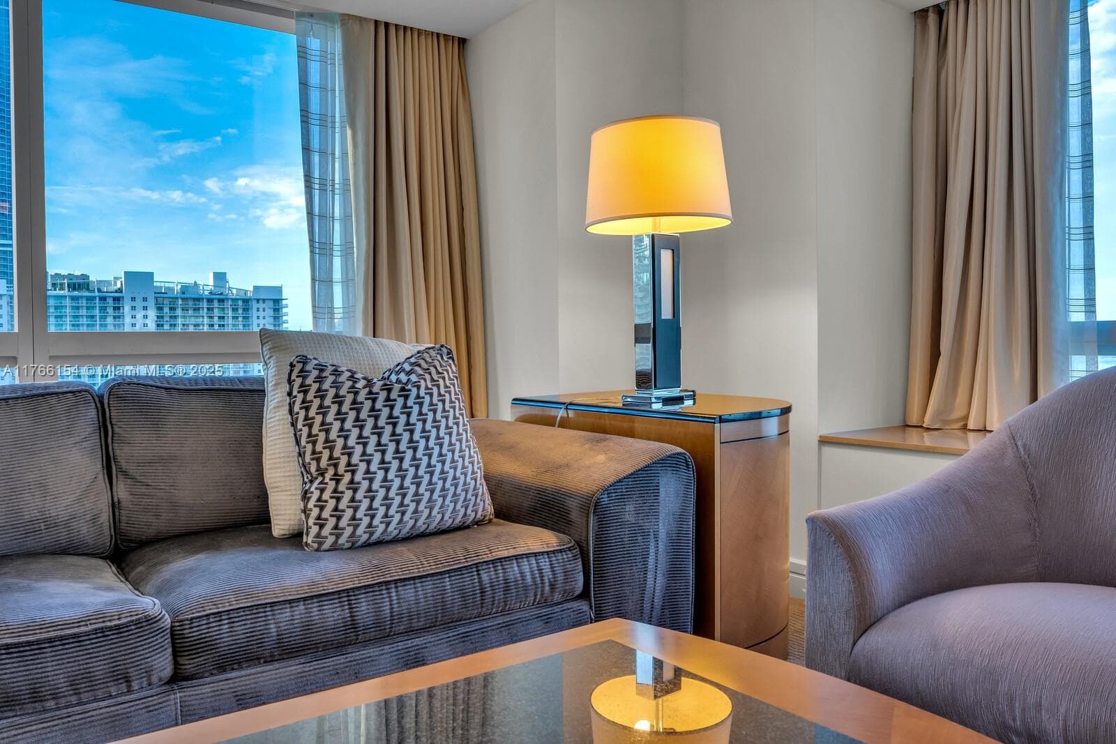 1435 Brickell Ave # 3607, Miami FL 33131 — 14