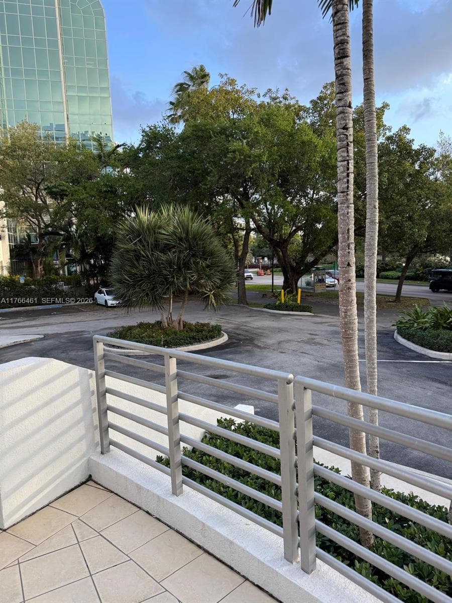 4300 Biscayne Blvd # G06, Miami FL 33137 — 22