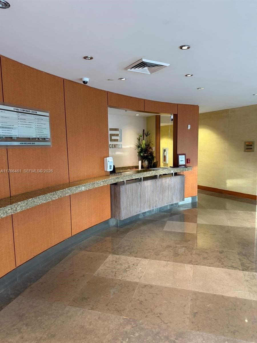 4300 Biscayne Blvd # G06, Miami FL 33137 — 20