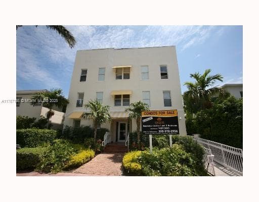 1521 Lenox Ave # 101, Miami Beach FL 33139 — 1