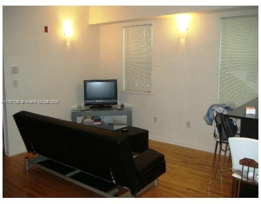 1521 Lenox Ave # 101, Miami Beach FL 33139 — 5
