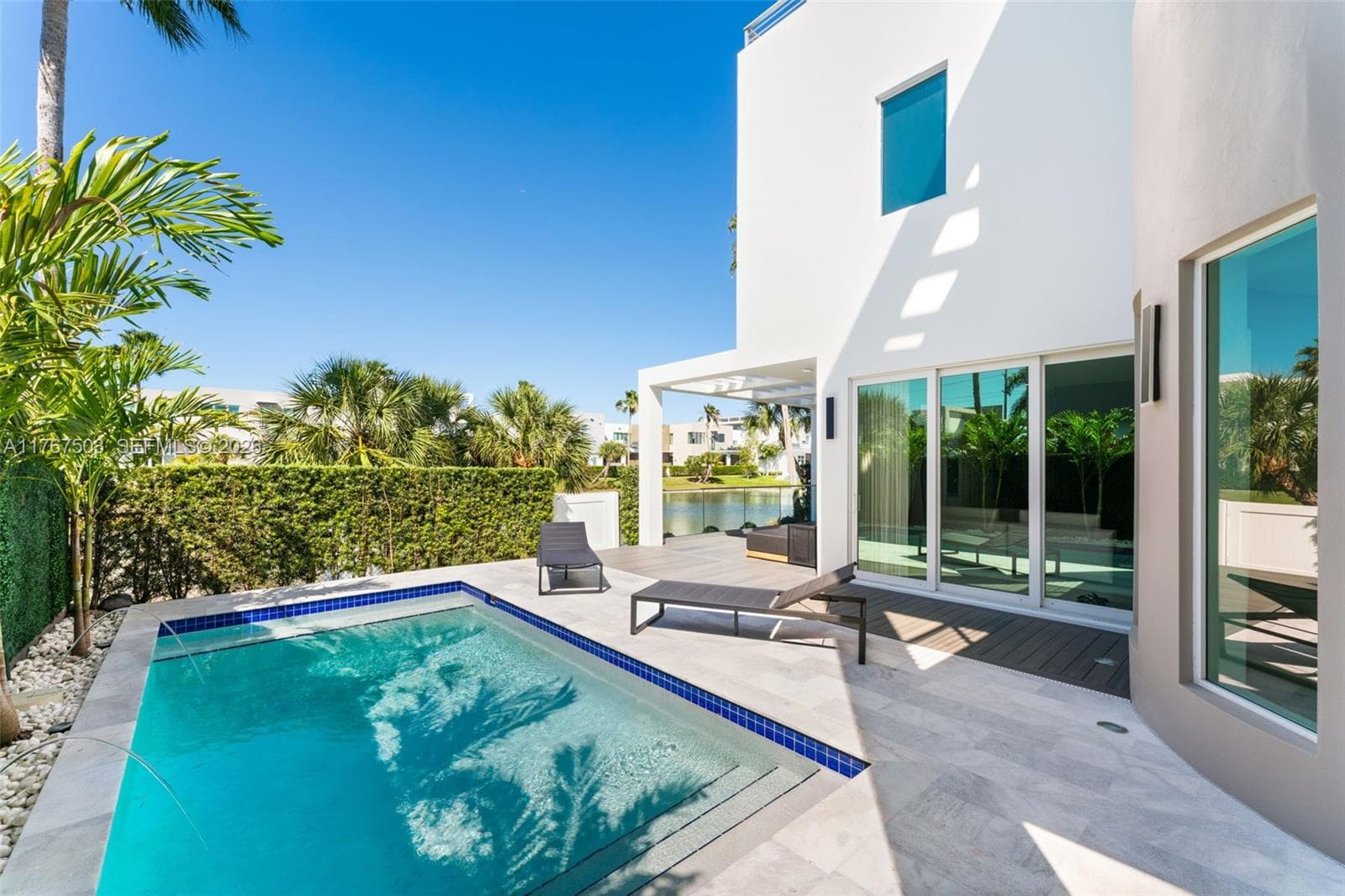 10561 NW 67th Ter # 10561, Doral FL 33178 — 27