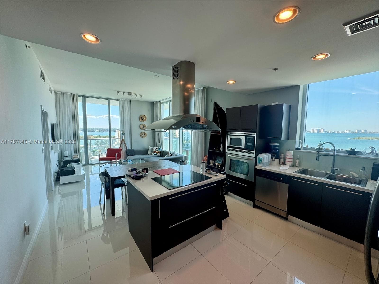 7930 East Dr # 1008, North Bay Village FL 33141 — 6