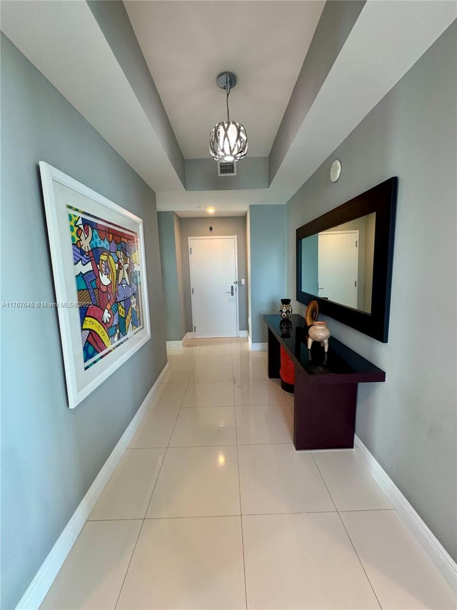 7930 East Dr # 1008, North Bay Village FL 33141 — 32