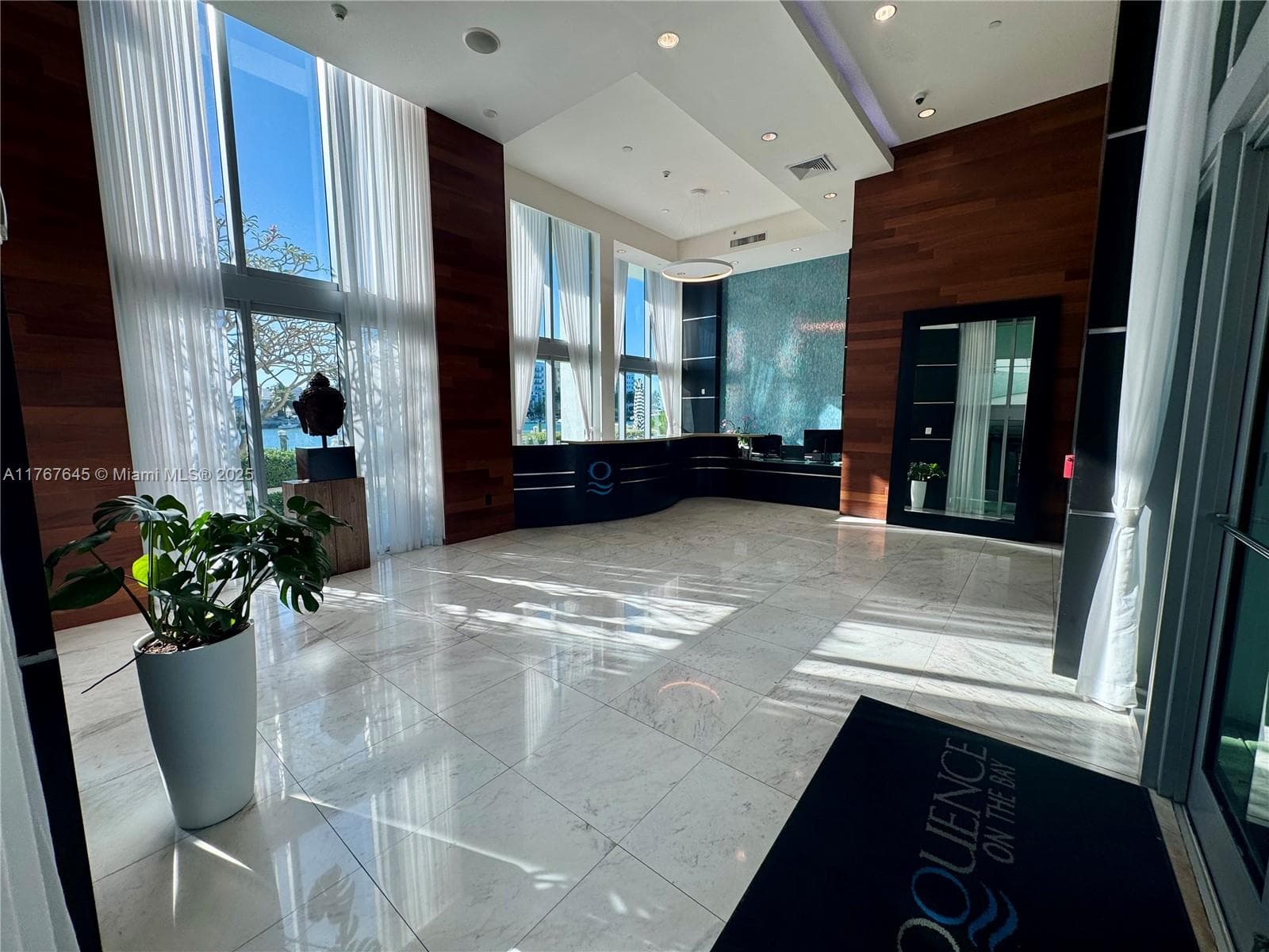 7930 East Dr # 1008, North Bay Village FL 33141 — 33