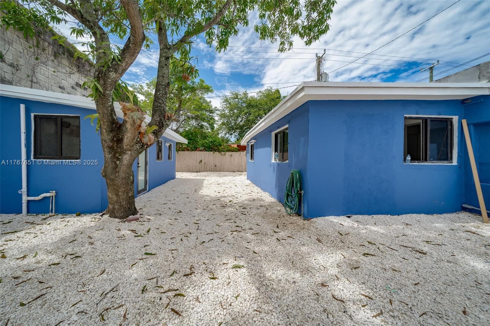 247 NW 54th St, Miami FL 33127 — 53