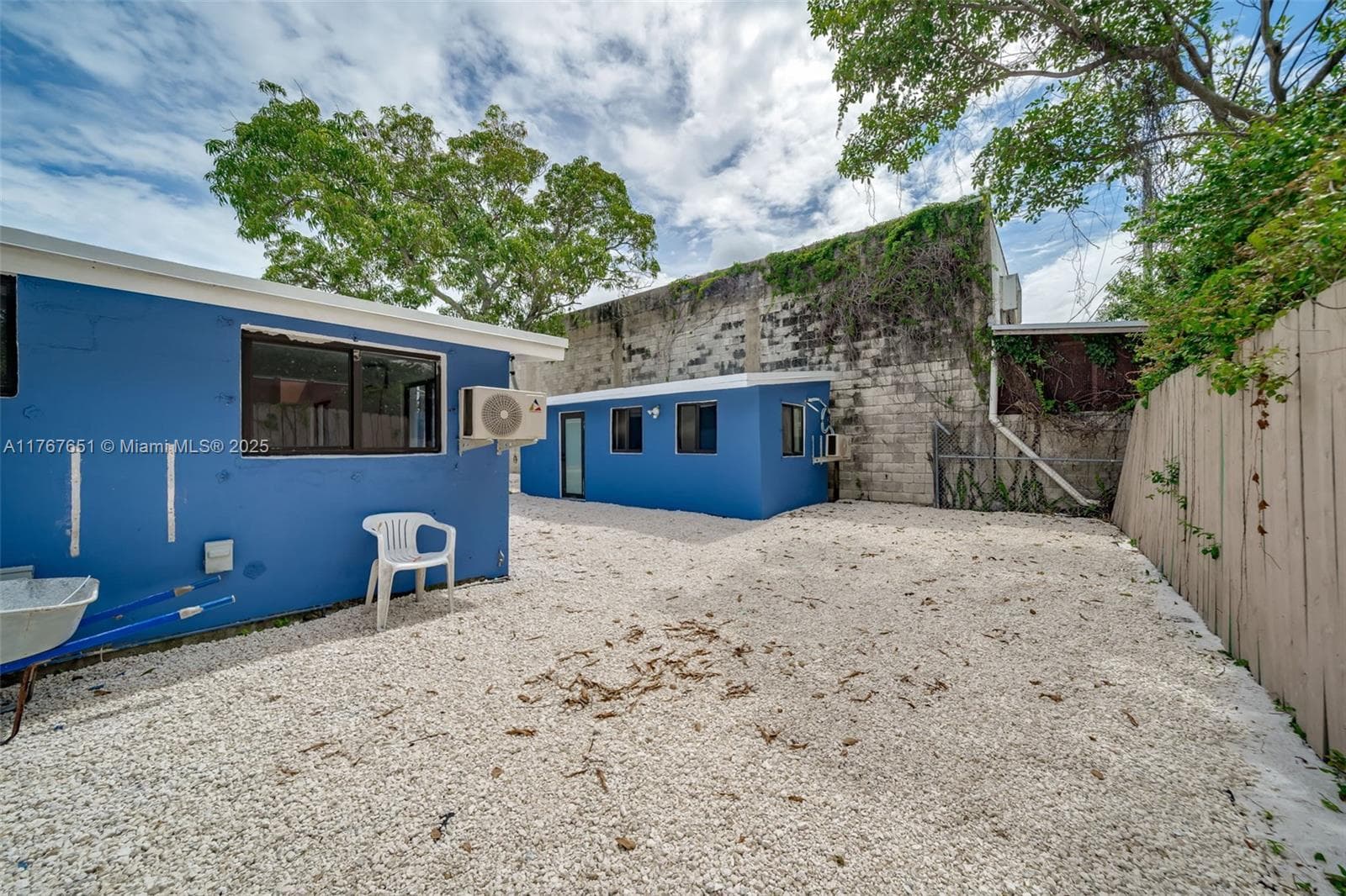 247 NW 54th St, Miami FL 33127 — 54
