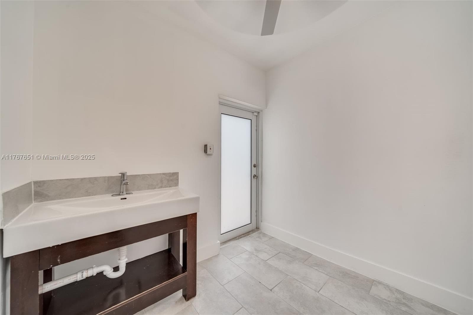 247 NW 54th St, Miami FL 33127 — 25