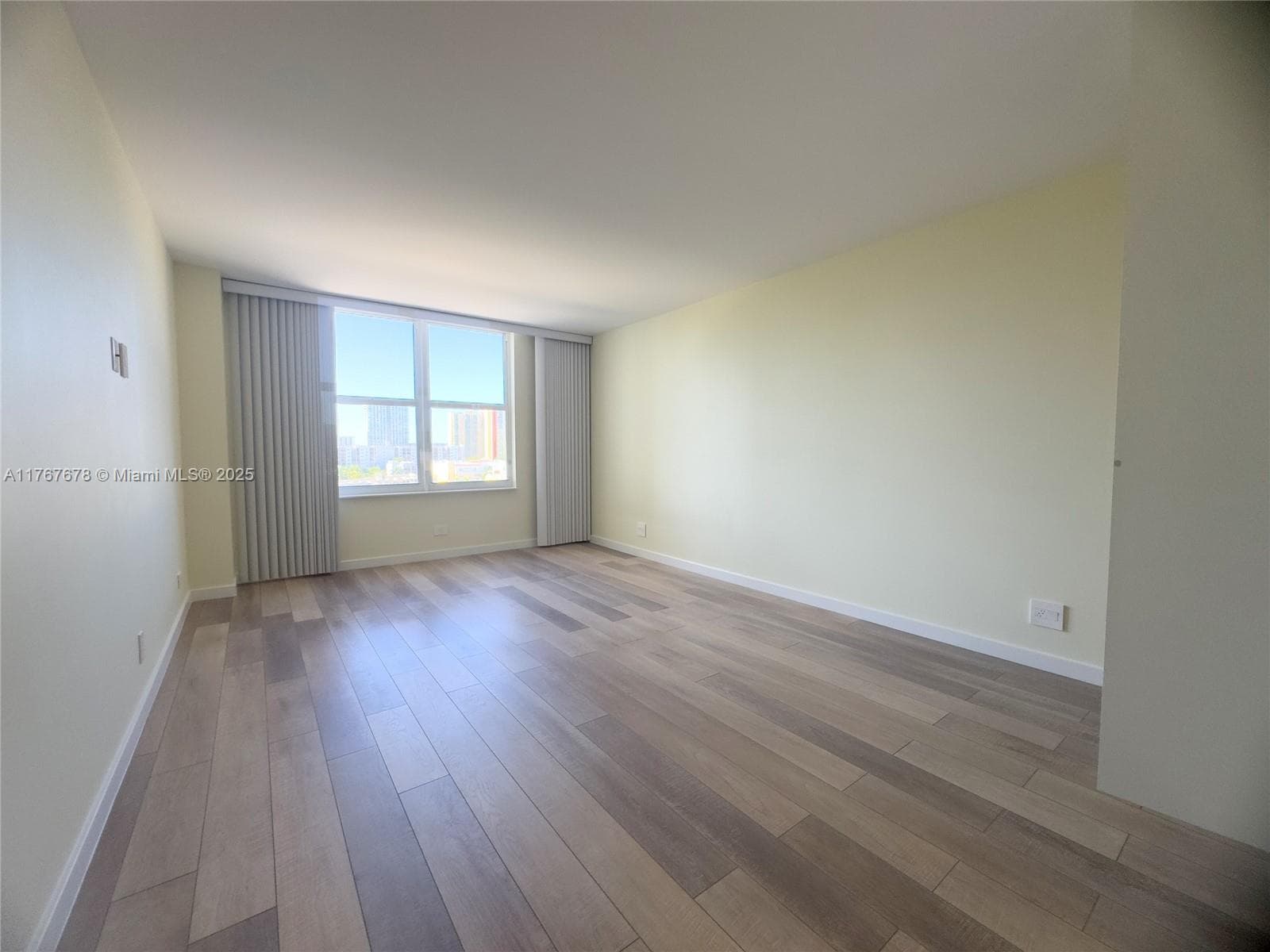 230 174th St # 1015, Sunny Isles Beach FL 33160 — 13