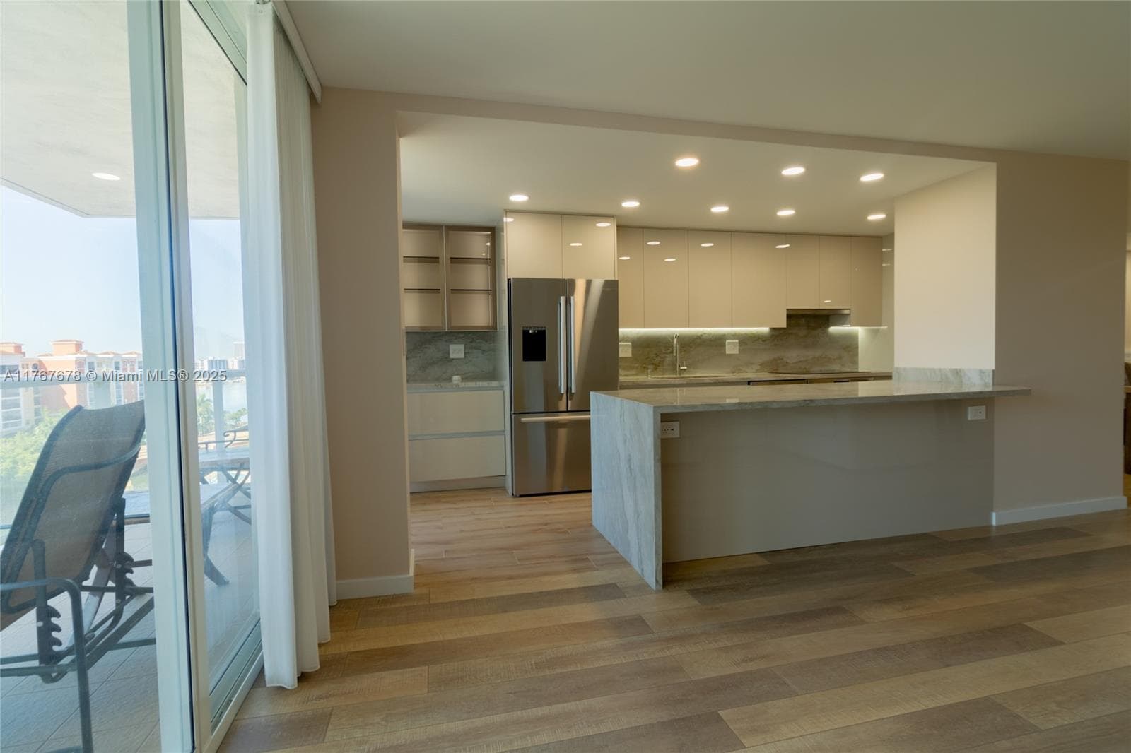 230 174th St # 1015, Sunny Isles Beach FL 33160 — 16