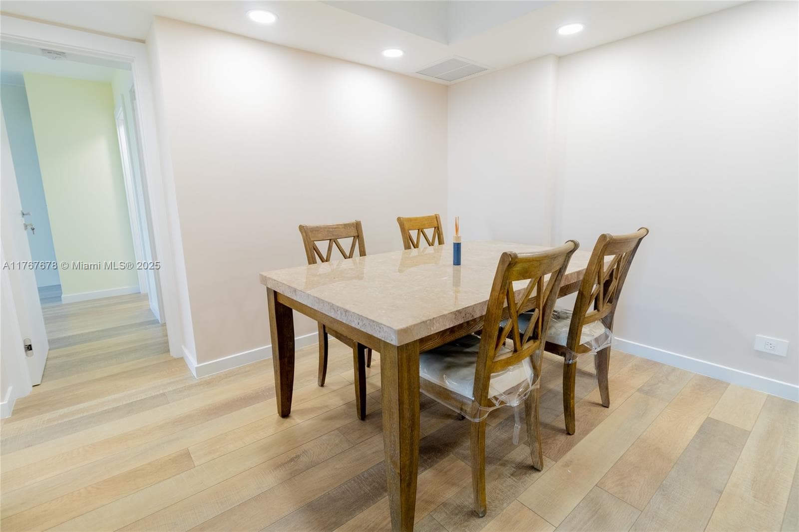 230 174th St # 1015, Sunny Isles Beach FL 33160 — 30