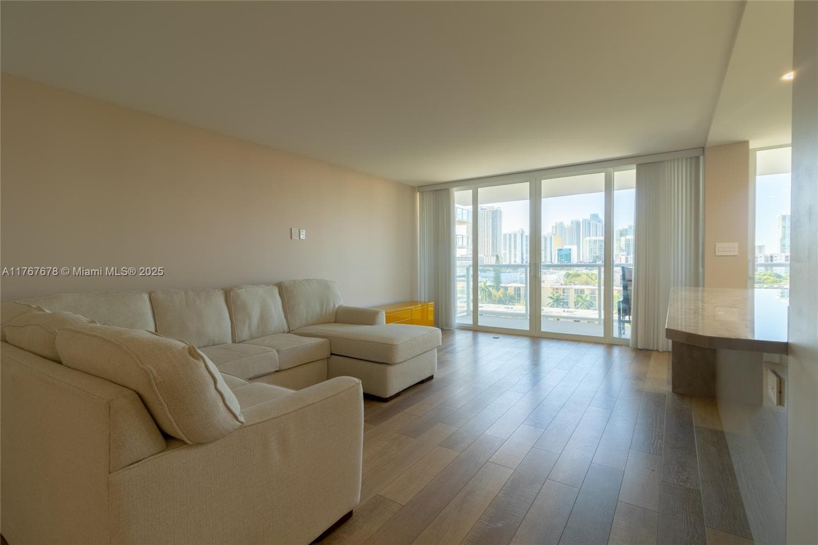 230 174th St # 1015, Sunny Isles Beach FL 33160 — 14