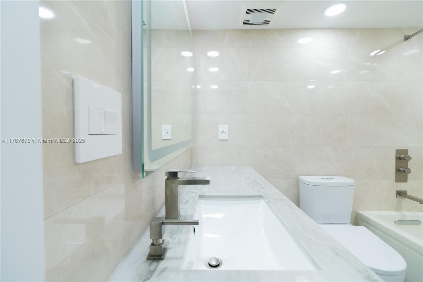 230 174th St # 1015, Sunny Isles Beach FL 33160 — 51