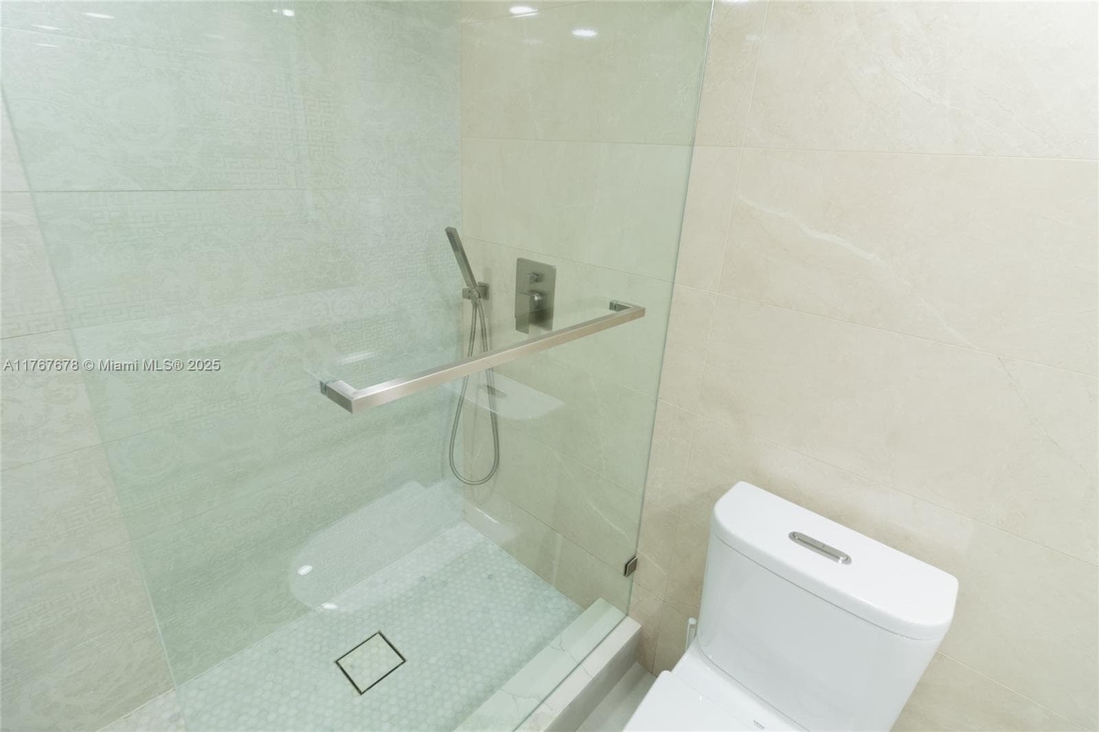 230 174th St # 1015, Sunny Isles Beach FL 33160 — 55