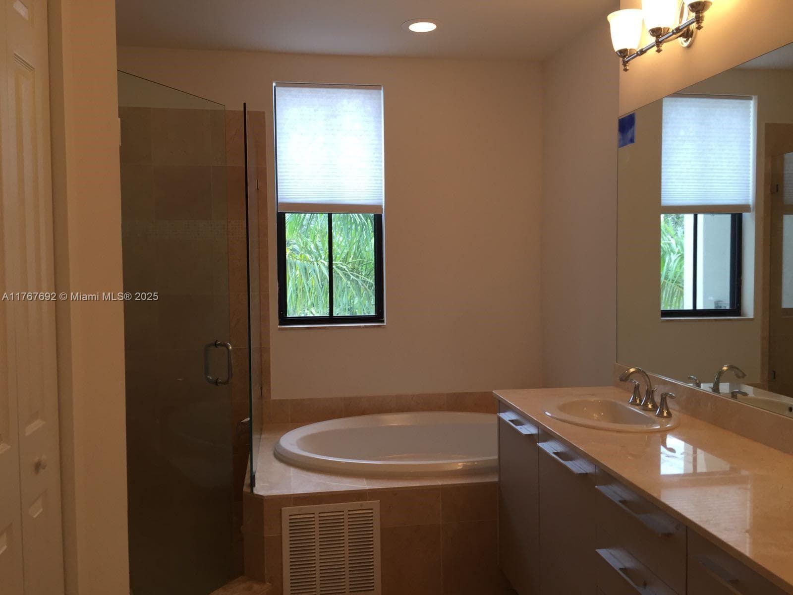 5189 NW 85th Ave # 5189, Miami FL 33166 — 12
