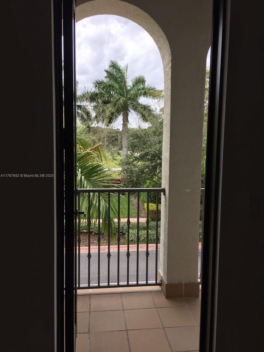 5189 NW 85th Ave # 5189, Miami FL 33166 — 10