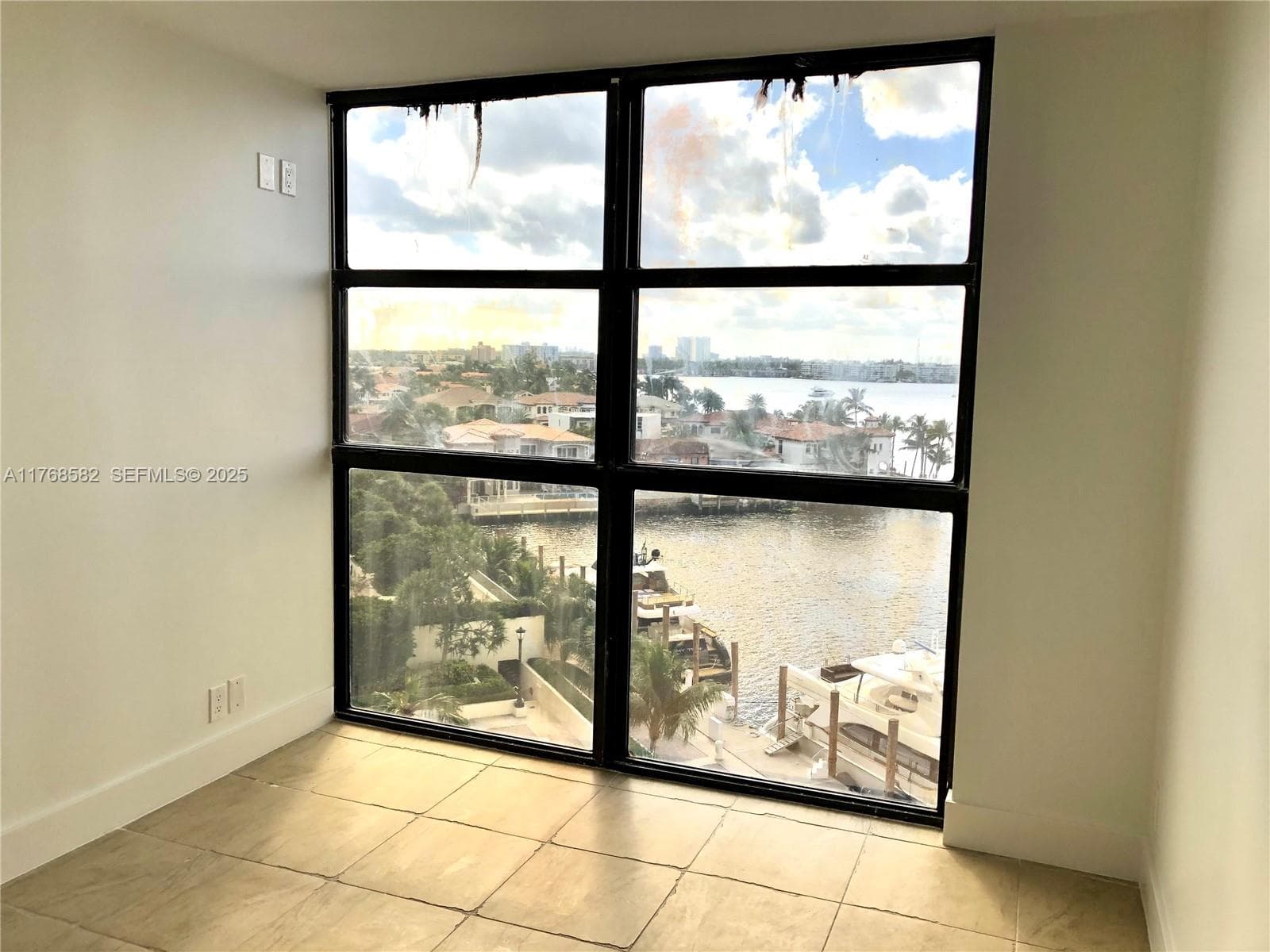 1000 W Island Blvd # 712, Aventura FL 33160 — 19