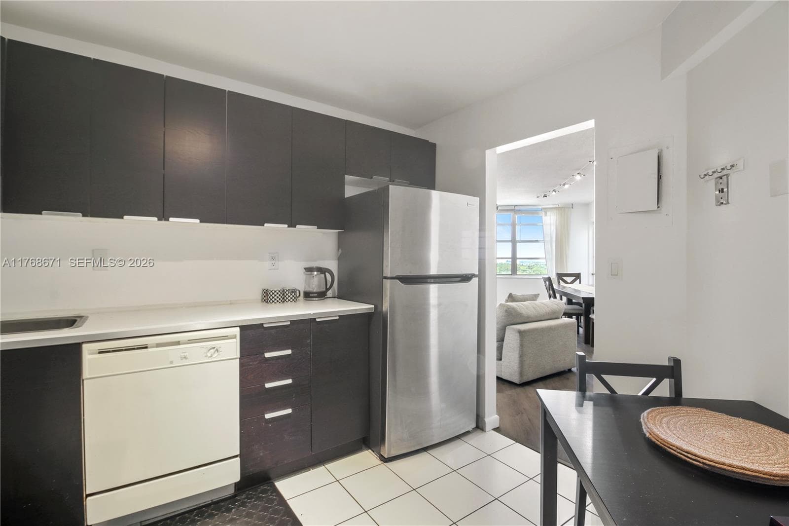 2750 NE 183rd St # 1207, Aventura FL 33160 — 16