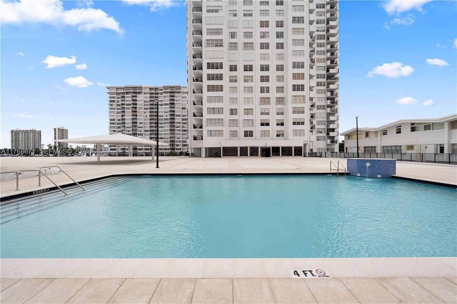 2750 NE 183rd St # 1207, Aventura FL 33160 — 4
