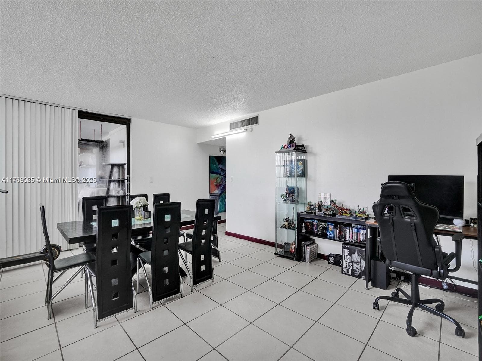 20301 NE 30th Ave # 5, Aventura FL 33180 — 10
