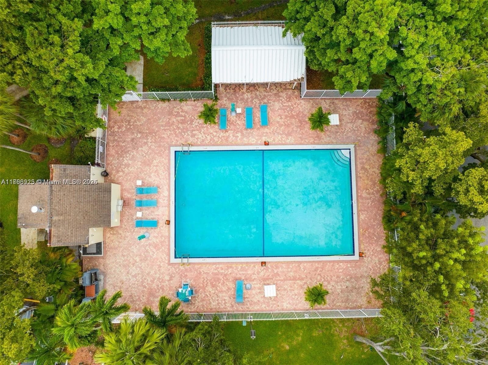 20301 NE 30th Ave # 5, Aventura FL 33180 — 25