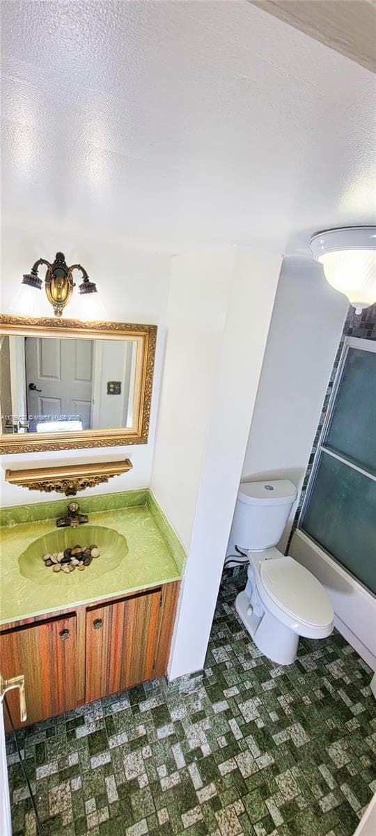 14241 Memorial Hwy # 9F, Miami FL 33161 — 27