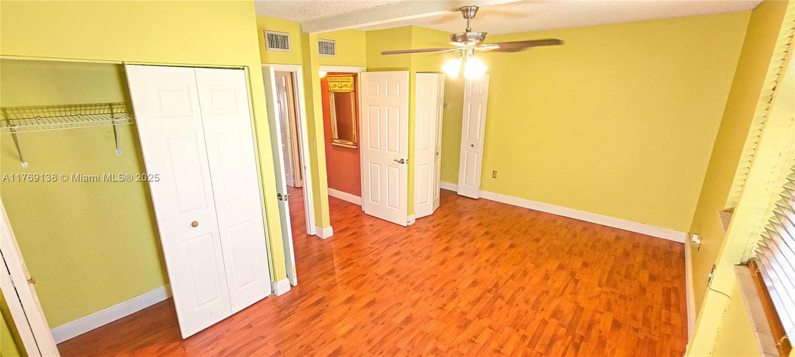 14241 Memorial Hwy # 9F, Miami FL 33161 — 24