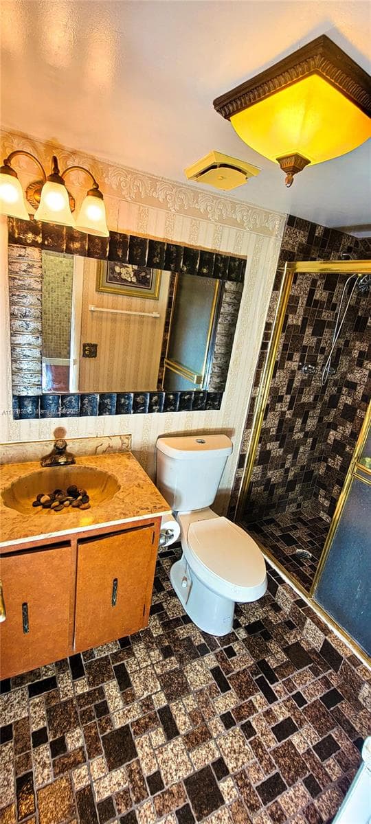 14241 Memorial Hwy # 9F, Miami FL 33161 — 15