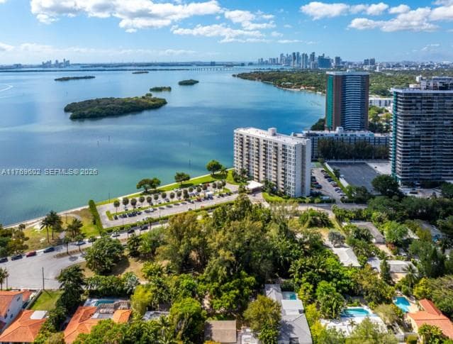 890 NE 70th St, Miami FL 33138 — 2