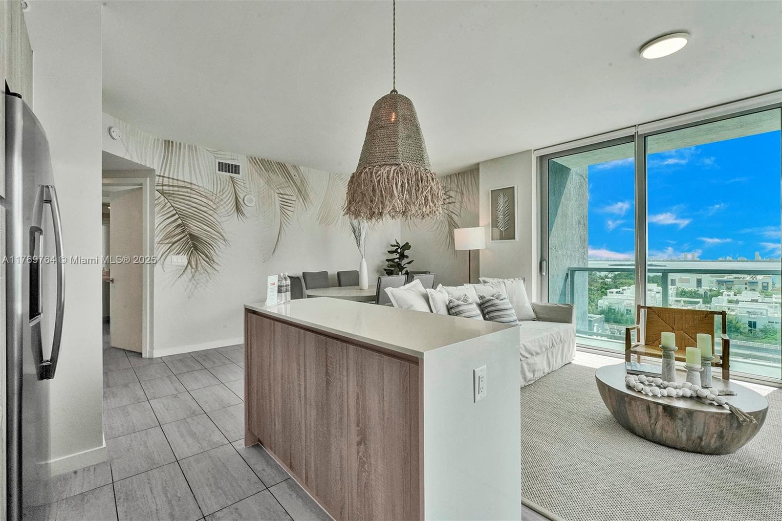 Quadro Condo, Miami, FL — 2