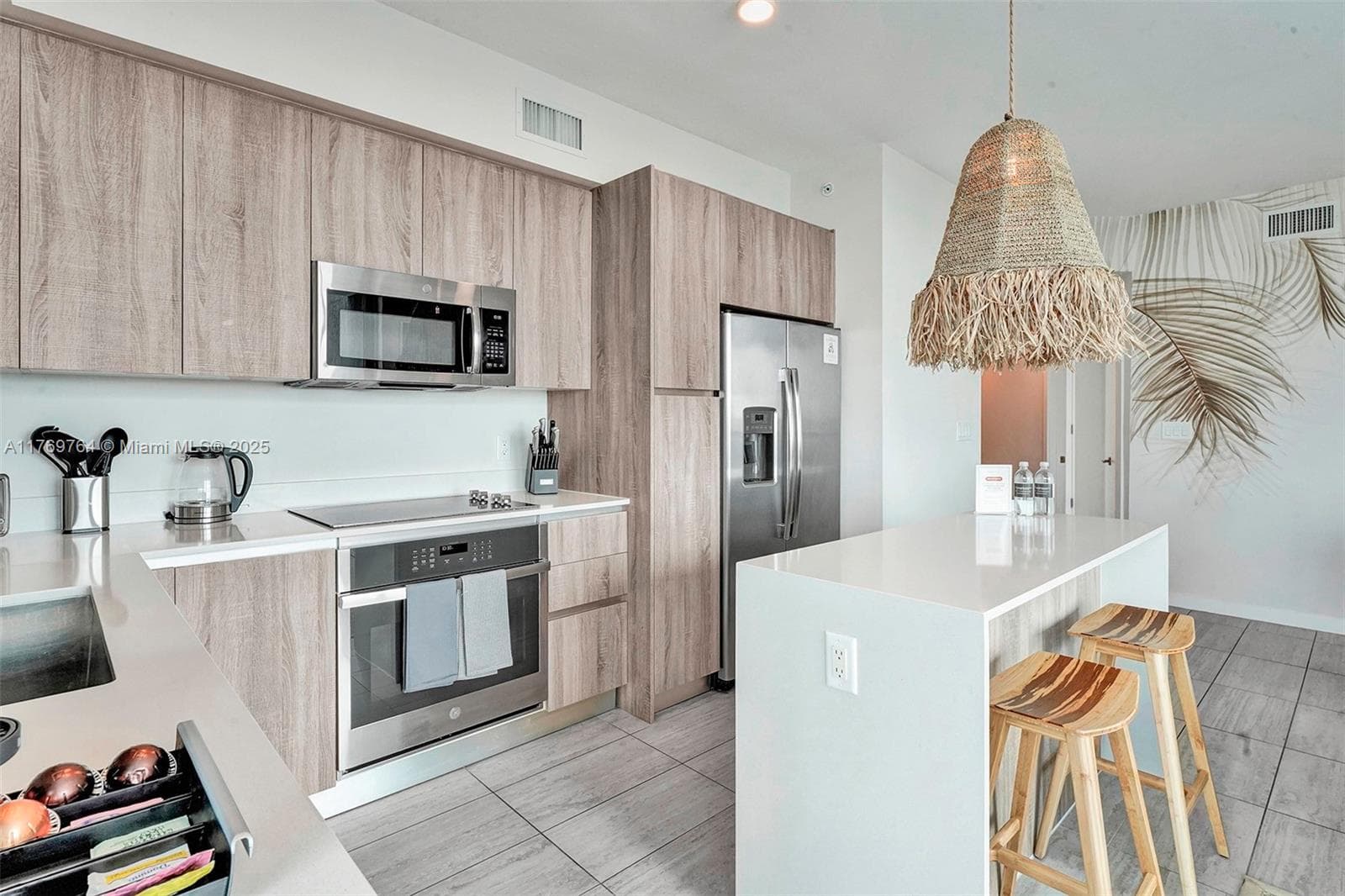 Quadro Condo, Miami, FL — 20