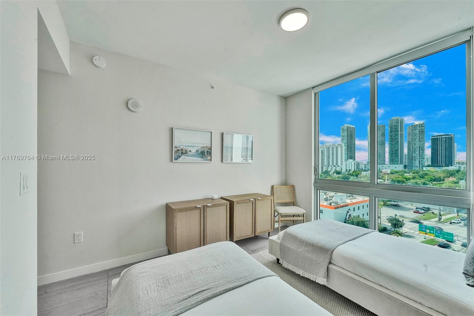 Quadro Condo, Miami, FL — 24