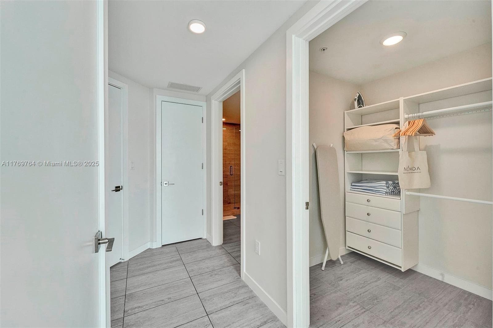 Quadro Condo, Miami, FL — 34