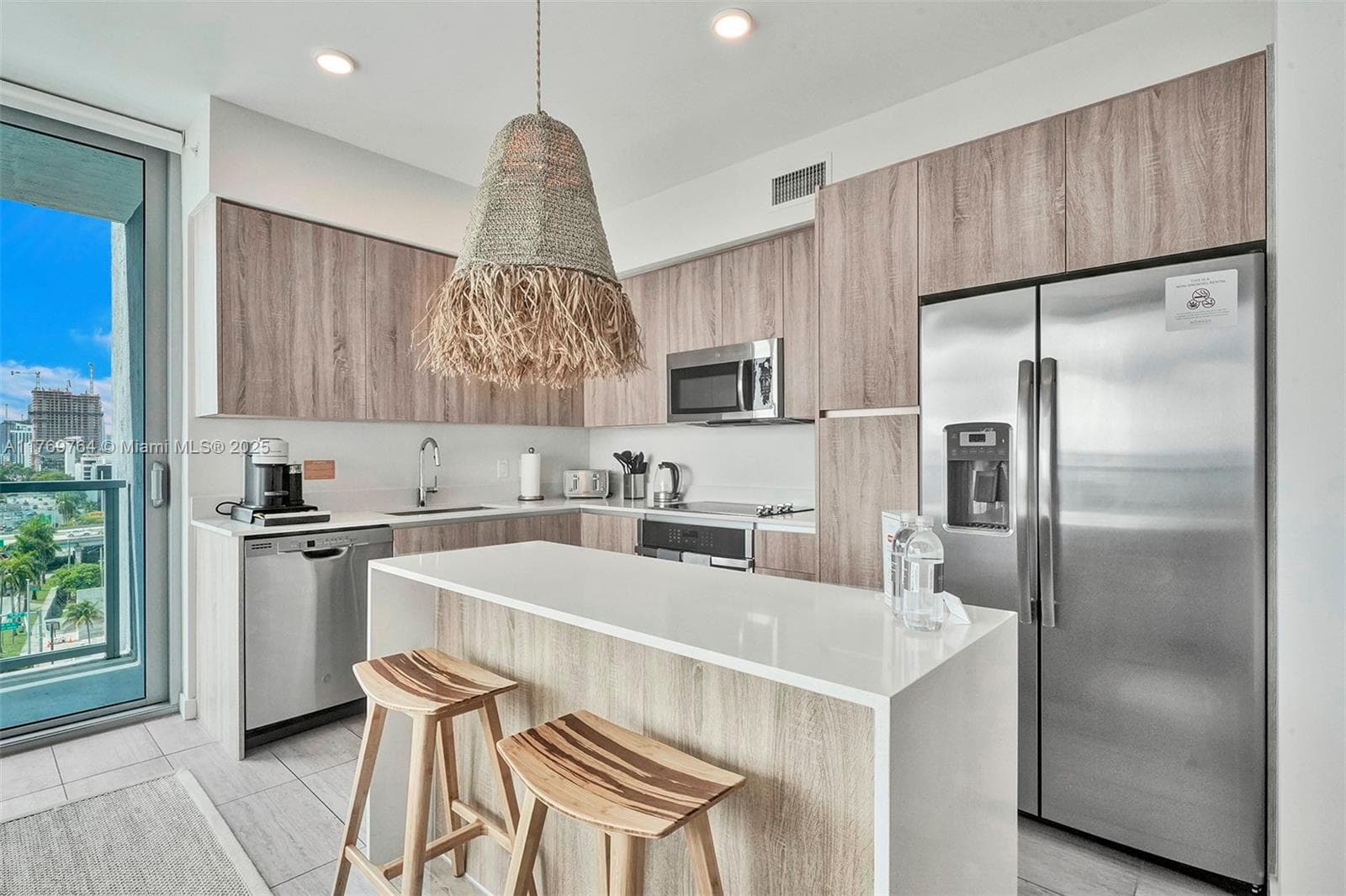 Quadro Condo, Miami, FL — 15