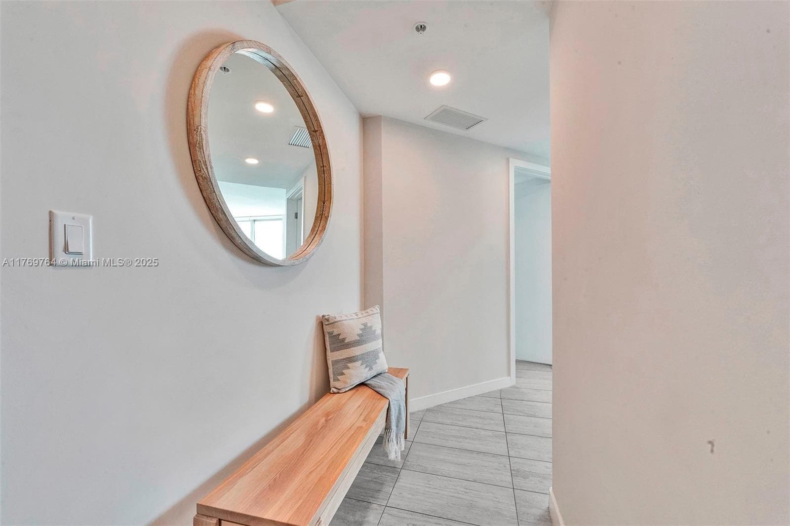 Quadro Condo, Miami, FL — 8
