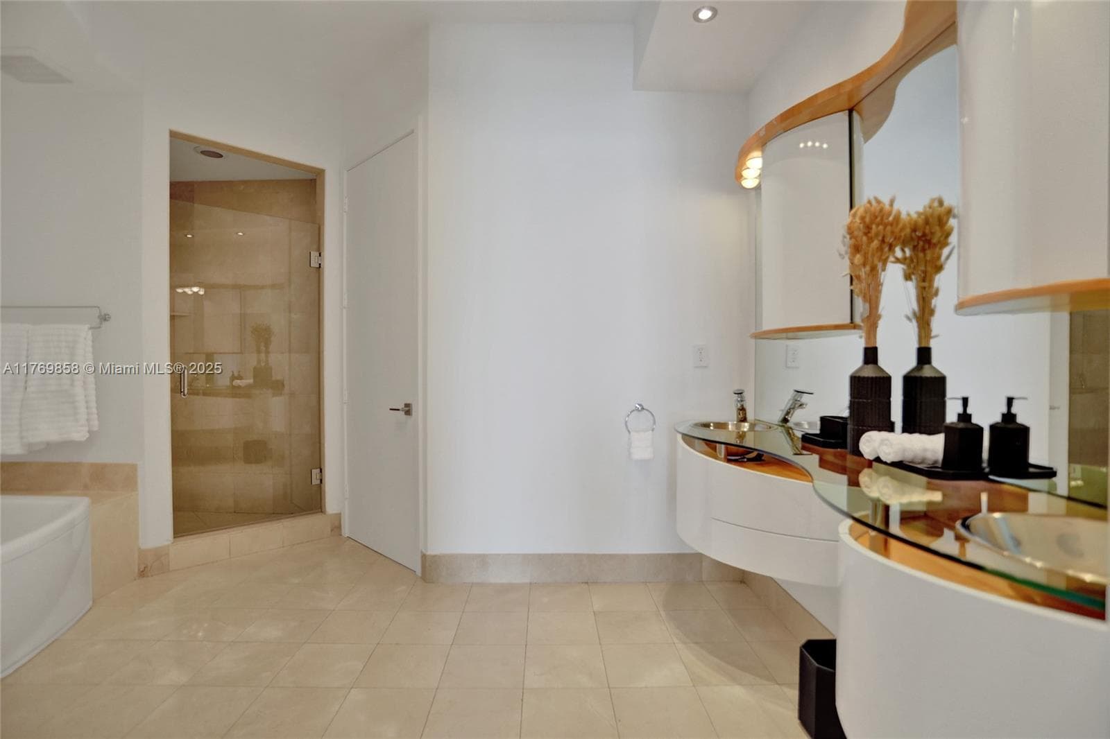 18101 Collins Ave # 3504, Sunny Isles Beach FL 33160 — 57