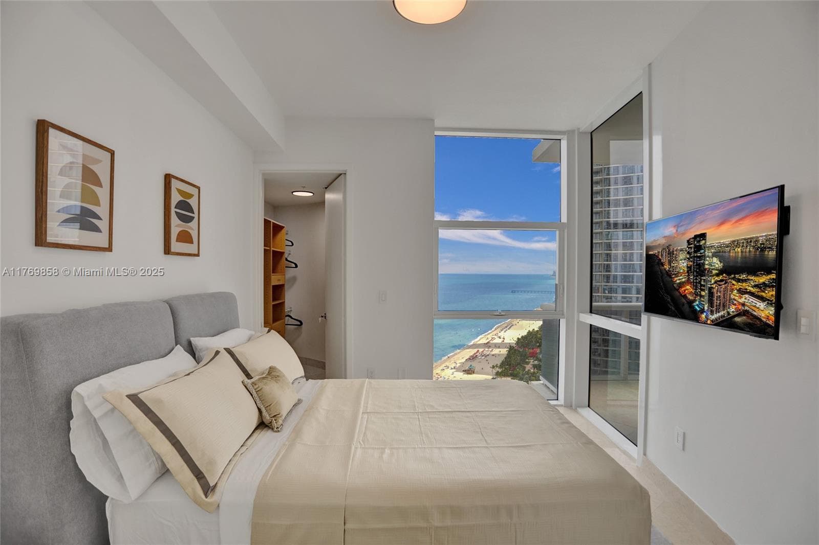 18101 Collins Ave # 3504, Sunny Isles Beach FL 33160 — 63