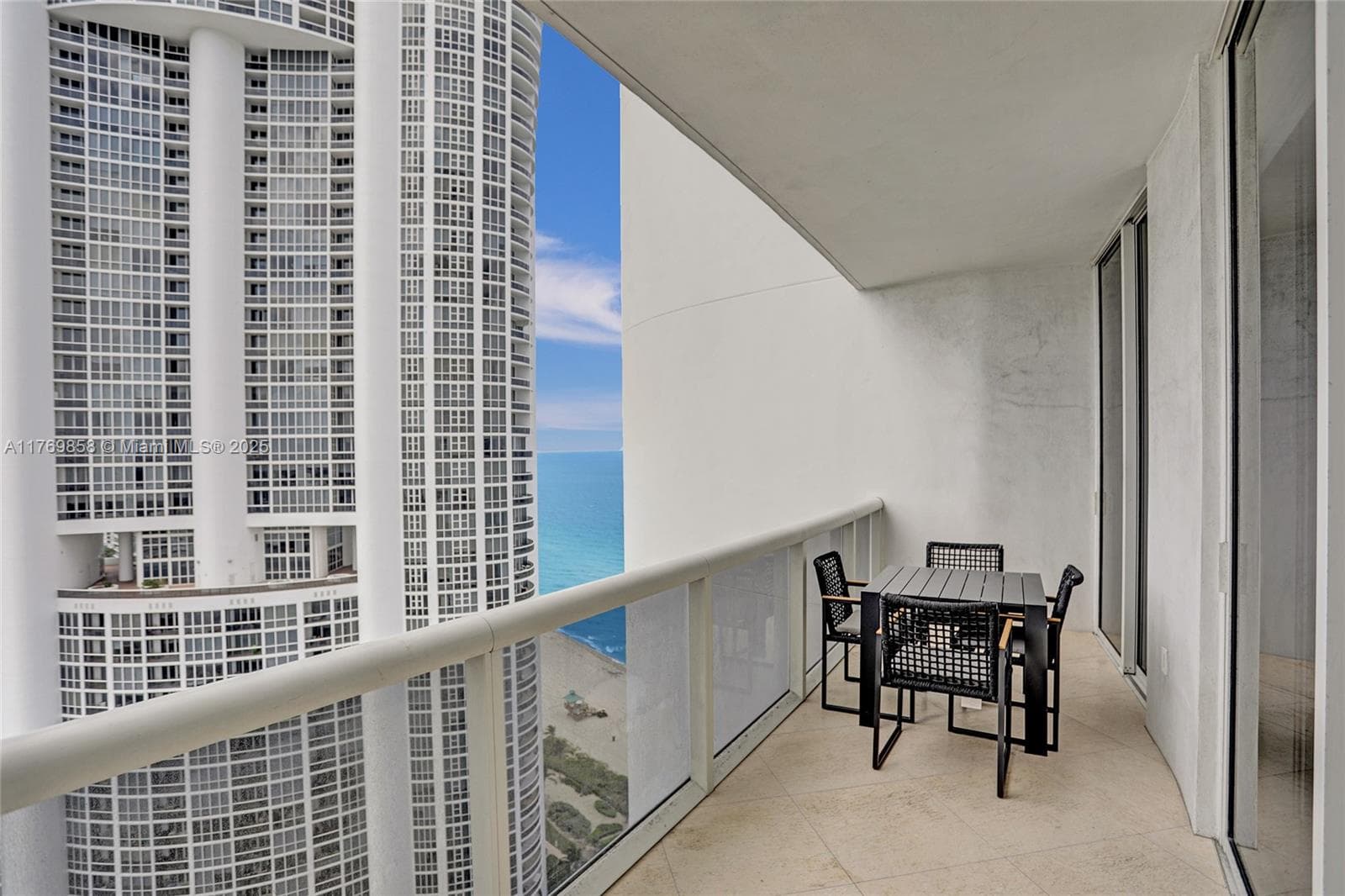 18101 Collins Ave # 3504, Sunny Isles Beach FL 33160 — 30