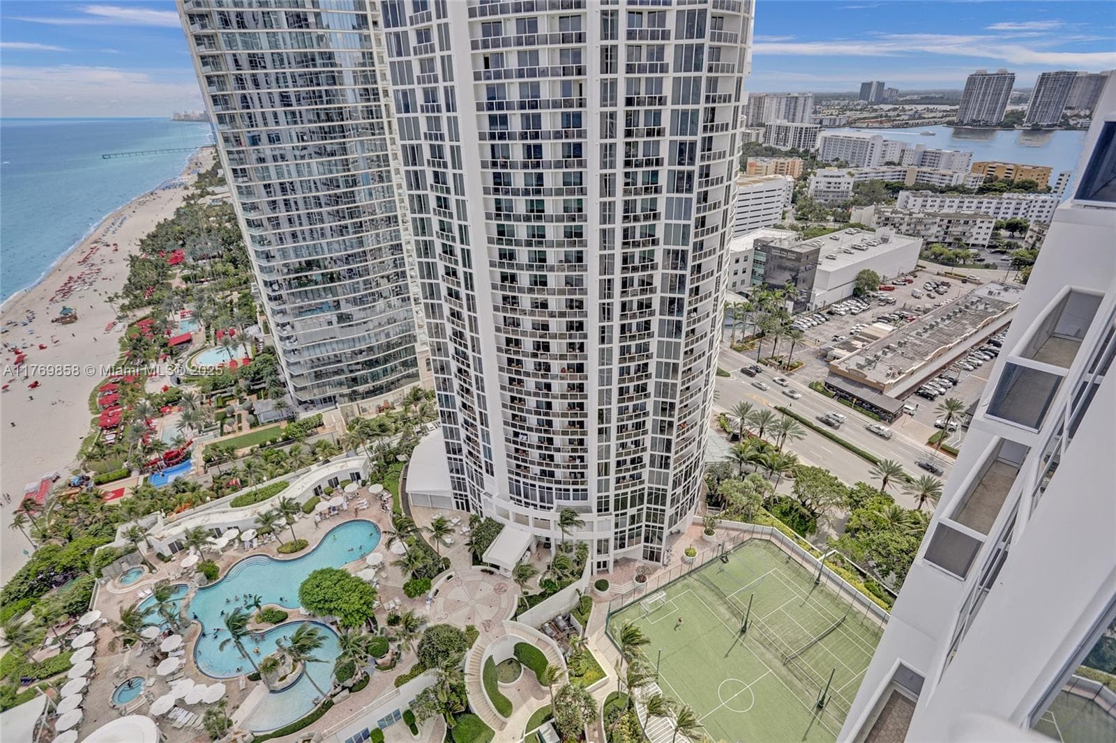 18101 Collins Ave # 3504, Sunny Isles Beach FL 33160 — 86