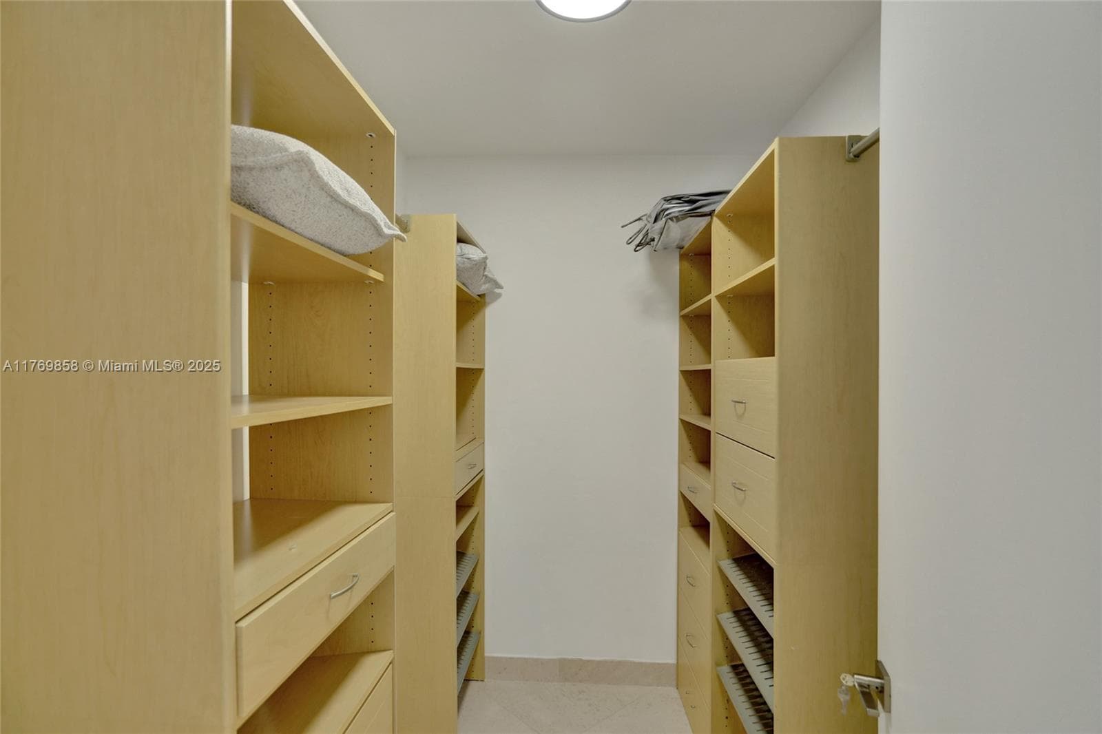 18101 Collins Ave # 3504, Sunny Isles Beach FL 33160 — 55