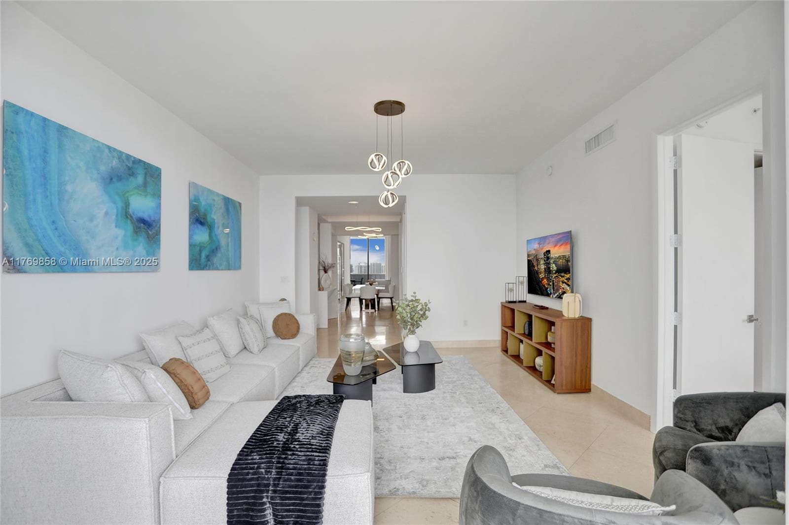 18101 Collins Ave # 3504, Sunny Isles Beach FL 33160 — 44