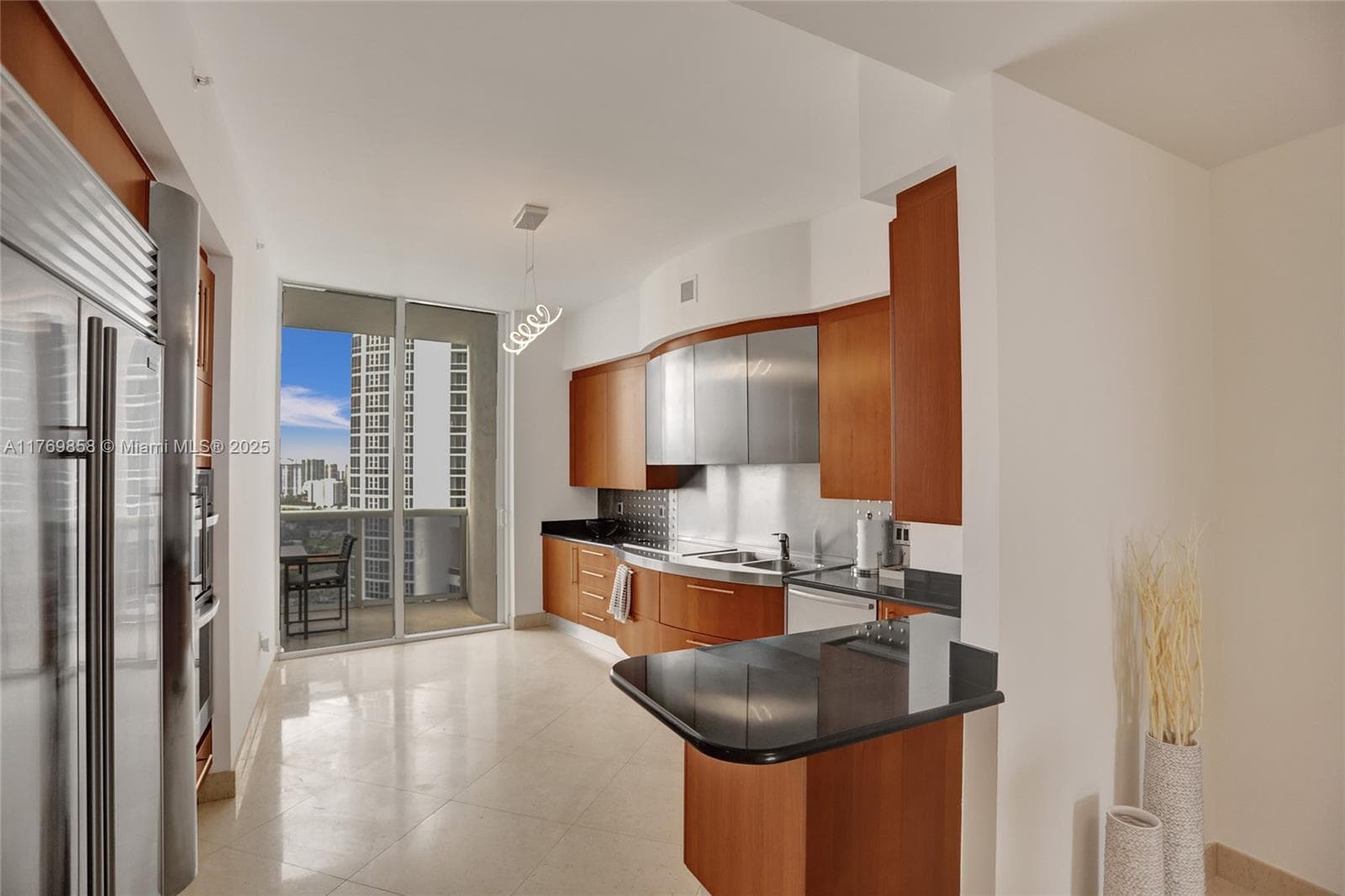 18101 Collins Ave # 3504, Sunny Isles Beach FL 33160 — 21