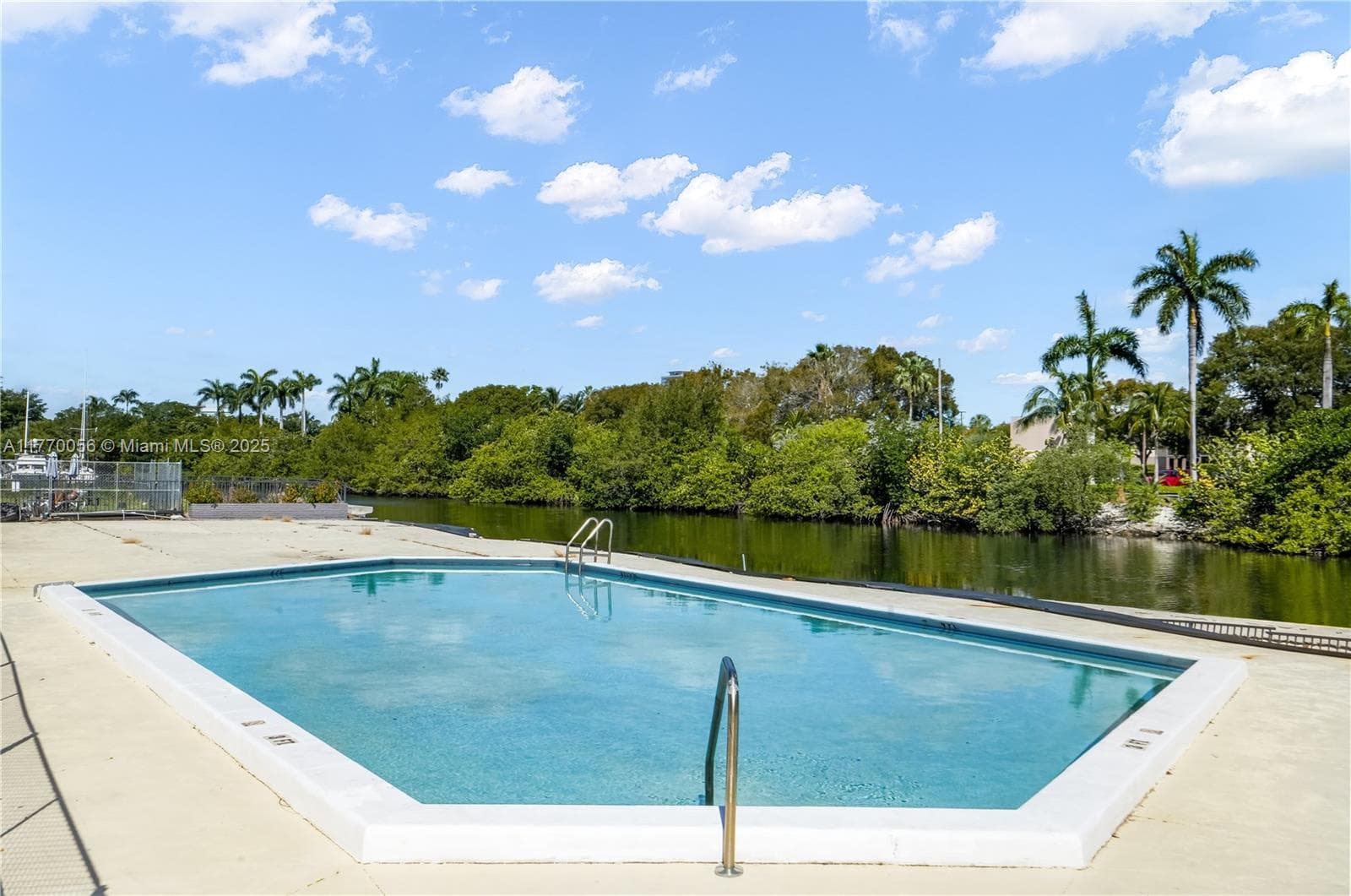 3475 N Country Club Dr # 818, Aventura FL 33180 — 24