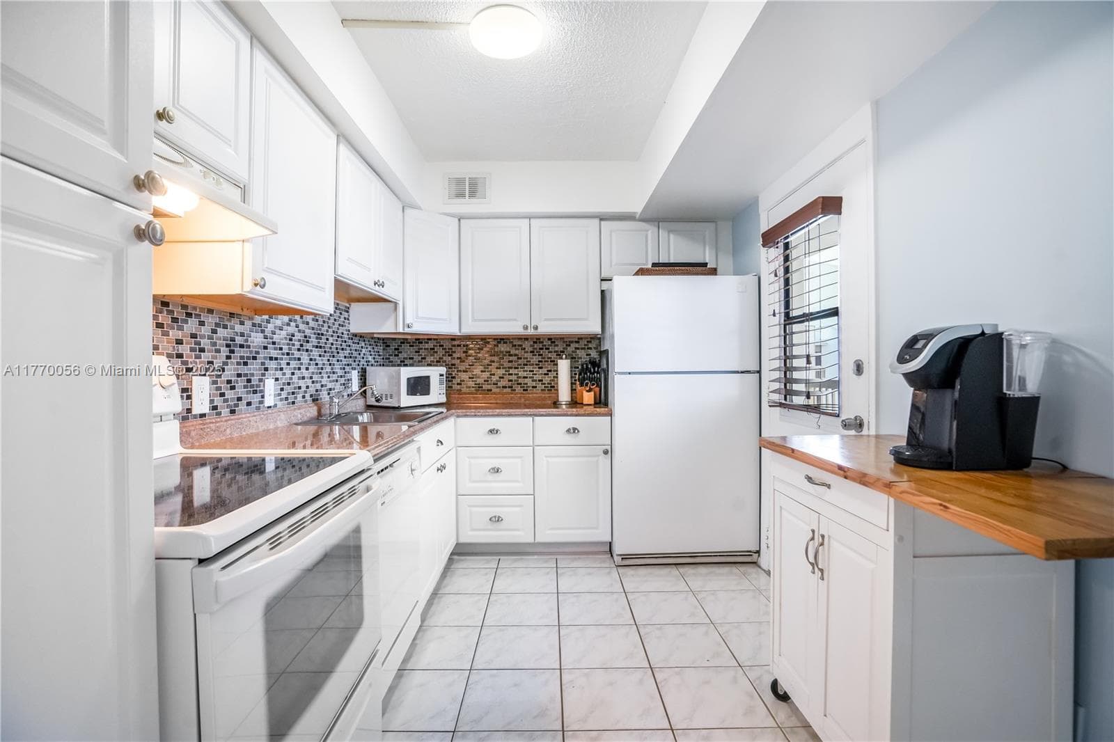 3475 N Country Club Dr # 818, Aventura FL 33180 — 11