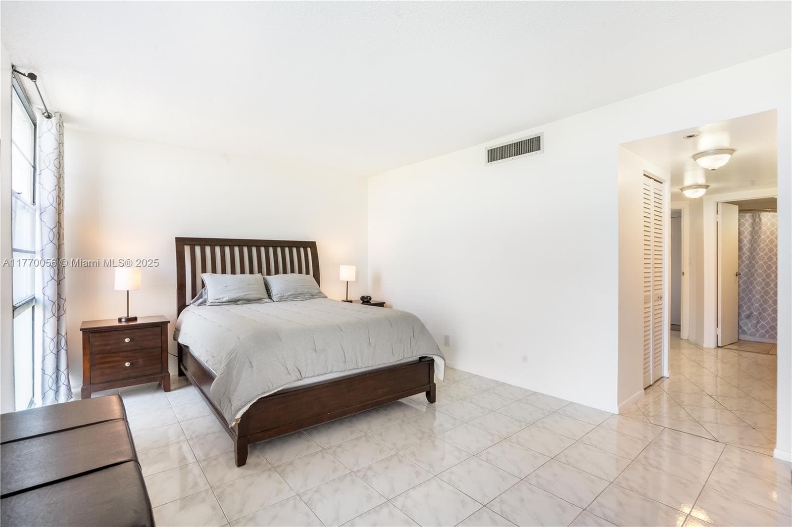 3475 N Country Club Dr # 818, Aventura FL 33180 — 19