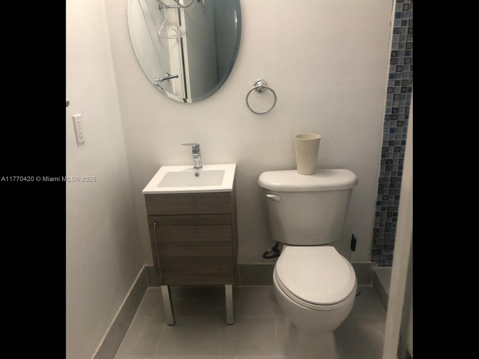 2200 NE 4th Ave # 808, Miami FL 33137 — 5