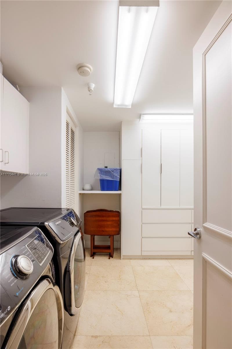 765 Crandon Blvd # 307, Key Biscayne FL 33149 — 37
