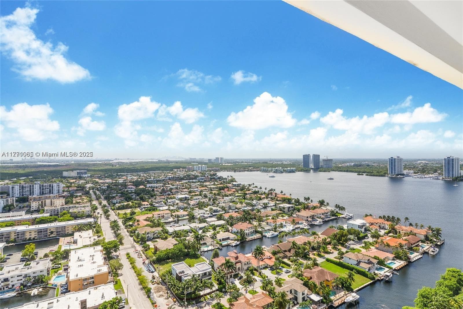 2000 Island Blvd # 3009, Aventura FL 33160 — 15
